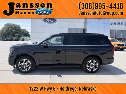 Used 2025 Ford Expedition Active