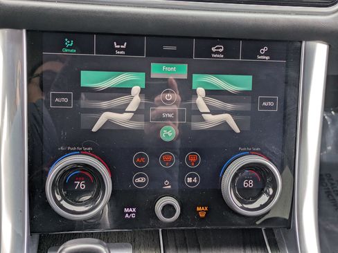 Used 2020 Land Rover Range Rover Sport HSE Dynamic image 14