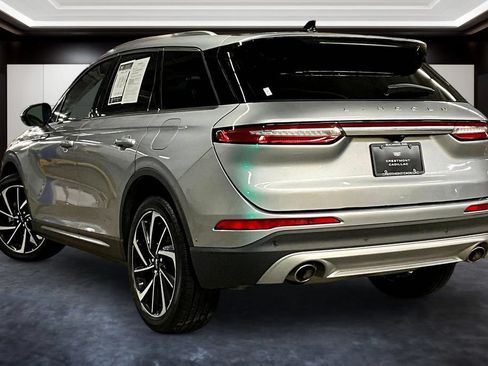 Used 2023 Lincoln Corsair Reserve w/ Equipment Group 202A AWD/4WD image 4