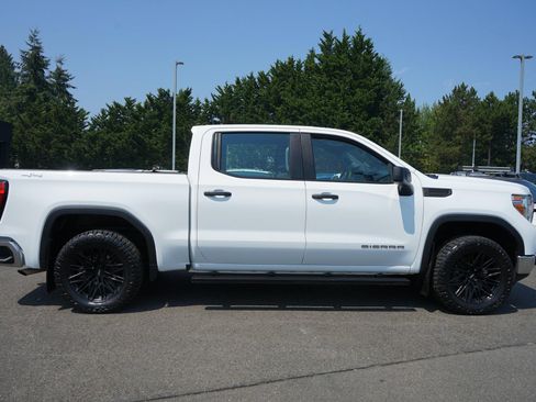 Used 2022 GMC Sierra 1500 Pro w/ Fleet Convenience Package AWD/4WD image 6