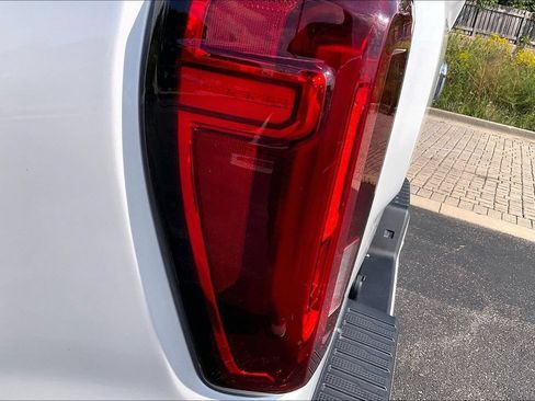 Used 2022 GMC Sierra 1500 Denali AWD/4WD image 29