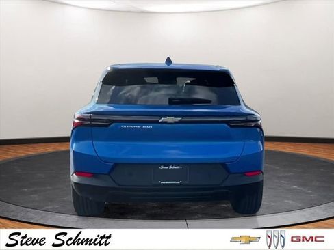 New 2026 Chevrolet Equinox EV LT image 7