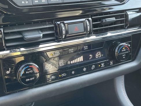 Used 2024 Nissan Pathfinder Rock Creek image 28