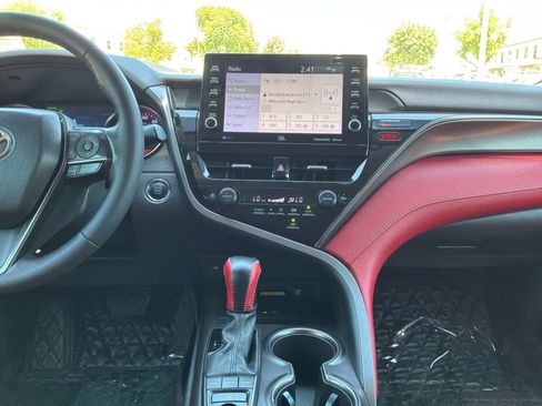 Used 2022 Toyota Camry XSE w/ Navigation Package FWD image 15