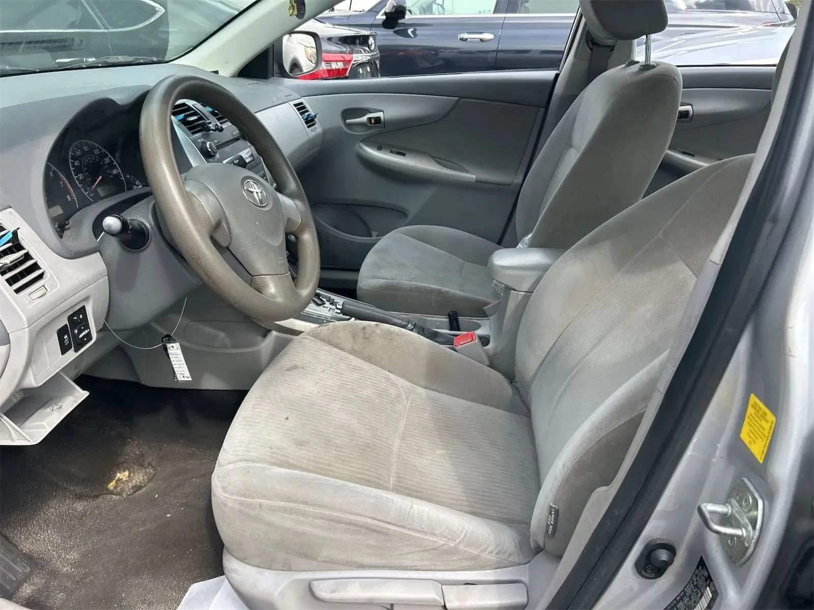 Used 2010 Toyota Corolla LE w/ LE EVP Pkg #1 FWD image 3