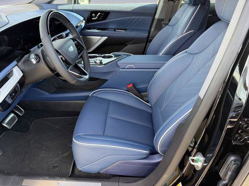 New 2026 Cadillac Optiq Sport 2 AWD/4WD image 10