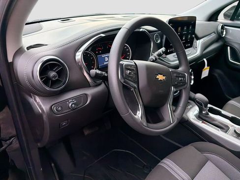 New 2026 Chevrolet Blazer LT w/ Convenience Package image 9