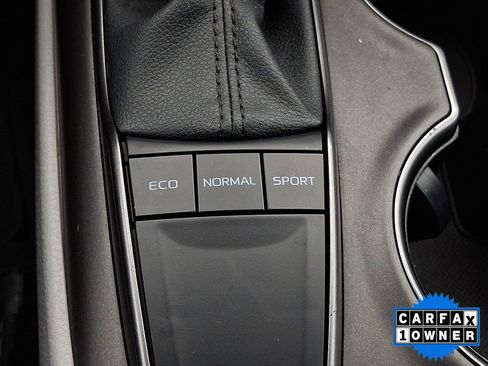 Used 2023 Toyota Camry SE image 32