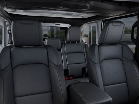 New 2026 Jeep Wrangler Unlimited Sahara AWD/4WD image 28