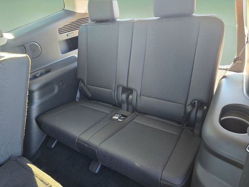 New 2026 Hyundai Ioniq 9 SEL image 15