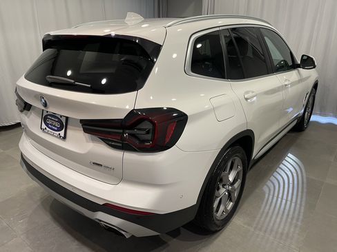 Used 2023 BMW X3 xDrive30i w/ Premium Package image 7