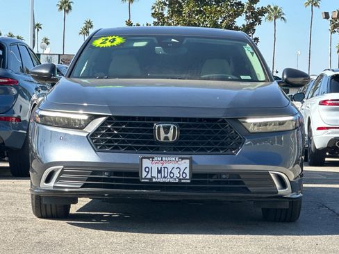 Used 2024 Honda Accord Touring image 9