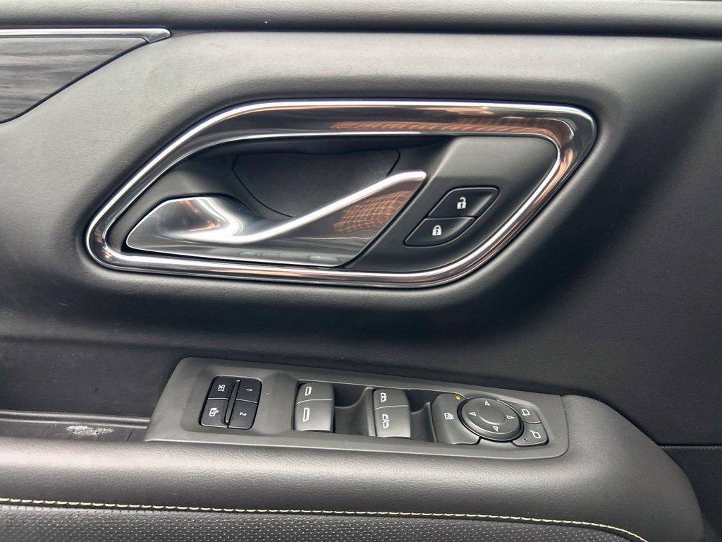 Used 2023 GMC Yukon SLT RWD image 56