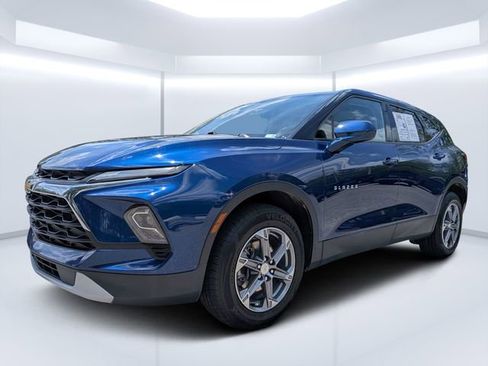 Used 2023 Chevrolet Blazer LT FWD image 7