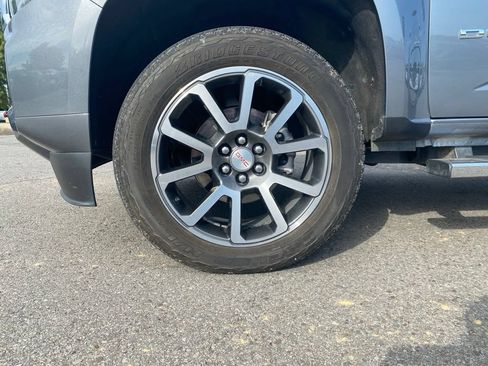 Used 2021 GMC Canyon Denali AWD/4WD image 3