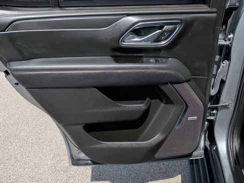 Used 2024 GMC Yukon AT4 w/ AT4 Premium Package image 38