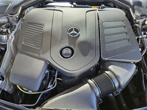 Certified 2024 Mercedes-Benz C 300 Sedan image 32