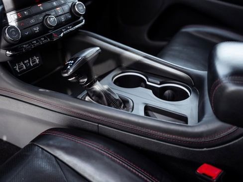 Used 2024 Dodge Durango GT image 24