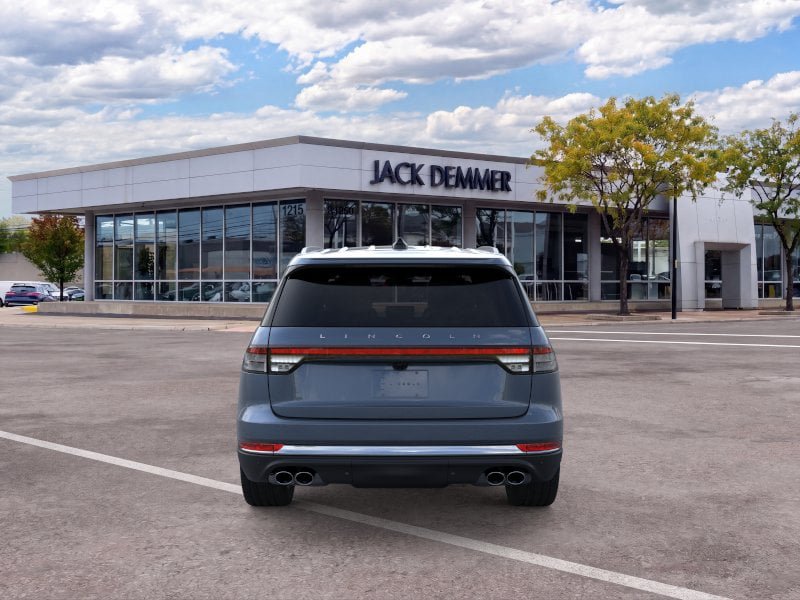Used 2026 Lincoln Aviator Reserve AWD/4WD image 5