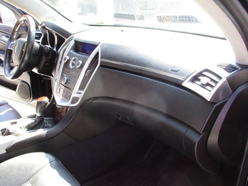 Used 2012 Cadillac SRX Luxury FWD image 26