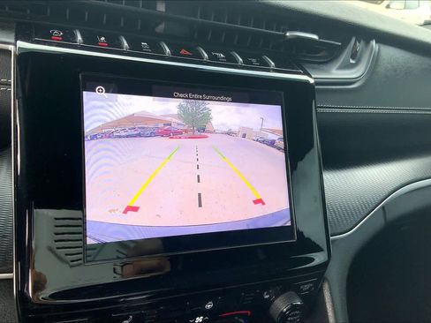 Used 2023 Jeep Grand Cherokee Altitude image 29