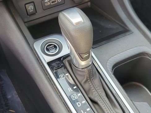 Certified 2025 Nissan Sentra SV FWD image 26