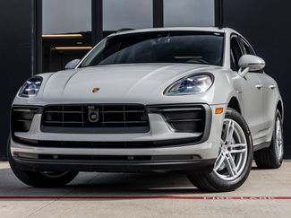 Certified 2025 Porsche Macan AWD/4WD video 1