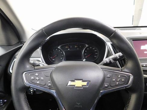 Used 2024 Chevrolet Equinox LT image 6