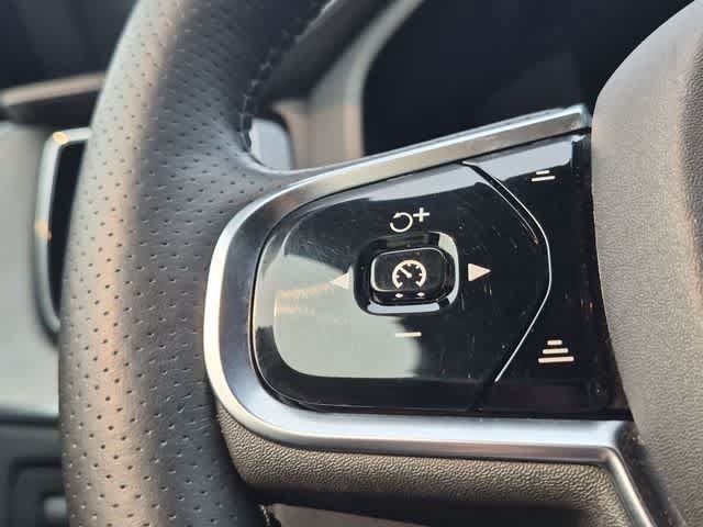 Used 2019 Volvo XC60 T6 Inscription AWD/4WD image 25