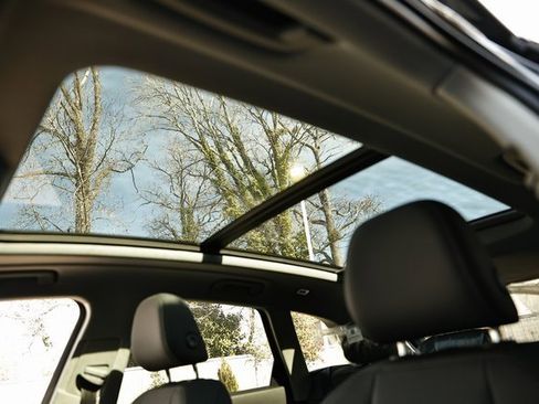 New 2025 Audi Q5 Premium image 18