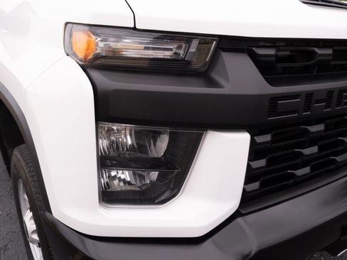 Used 2022 Chevrolet Silverado 1500 ZR2 w/ Technology Package image 33