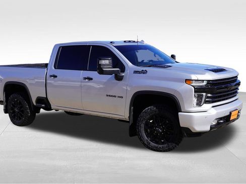 Certified 2023 Chevrolet Silverado 3500 High Country w/ Safety Package II image 2