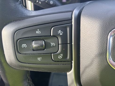 Used 2022 GMC Sierra 1500 Denali w/ Denali Premium Package image 5