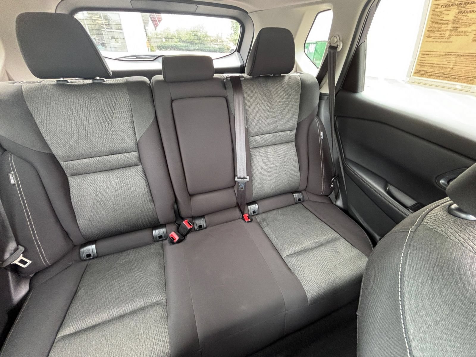 Used 2025 Nissan Rogue SV AWD/4WD image 39