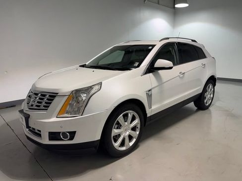Used 2015 Cadillac SRX Premium AWD/4WD image 3