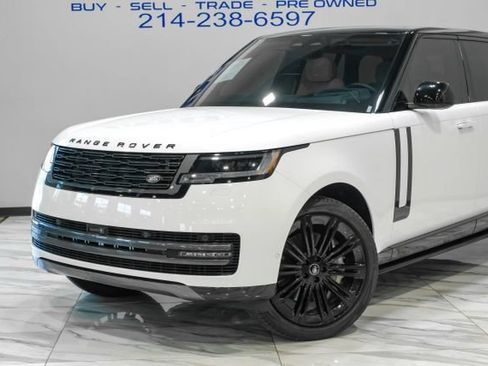 Used 2024 Land Rover Range Rover SE AWD/4WD image 8