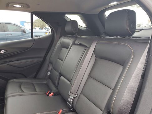 Used 2020 Chevrolet Equinox Premier image 10