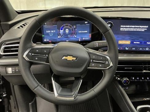 New 2026 Chevrolet Traverse LT w/ LPO, Floor Liner Package FWD image 12
