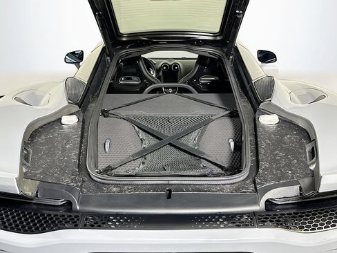 Used 2023 McLaren GT RWD image 28