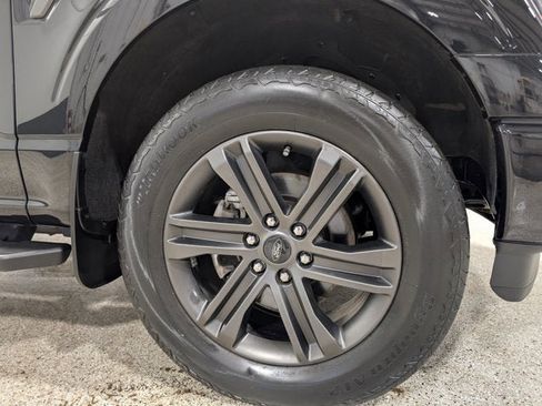 Used 2022 Ford F150 XLT w/ Equipment Group 302A High image 15