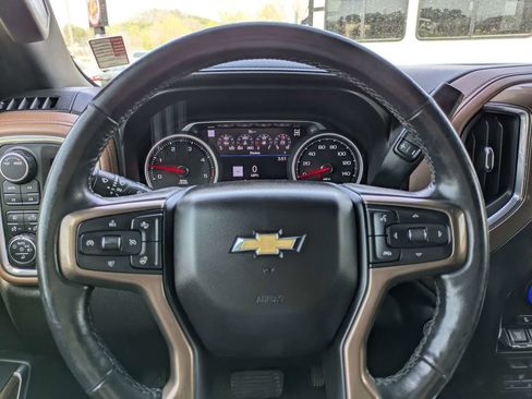 Used 2021 Chevrolet Silverado 2500 High Country w/ Z71 Off-Road Package AWD/4WD image 28
