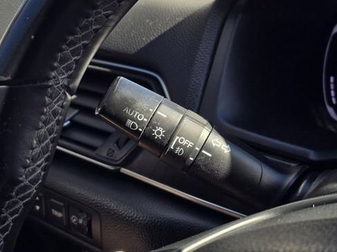 Used 2018 Honda Accord Touring image 33