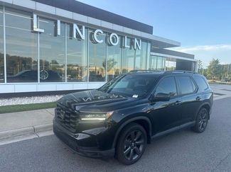 Used 2025 Honda Pilot Sport video 1