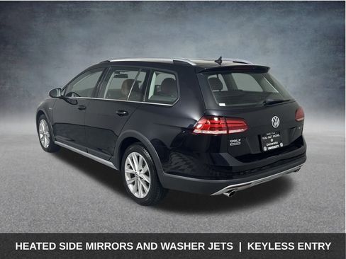 Used 2019 Volkswagen Golf Alltrack S image 6