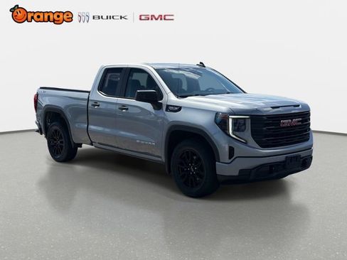 Used 2023 GMC Sierra 1500 Pro w/ Graphite Edition AWD/4WD image 1
