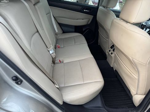 Used 2016 Subaru Outback 2.5i Limited image 12
