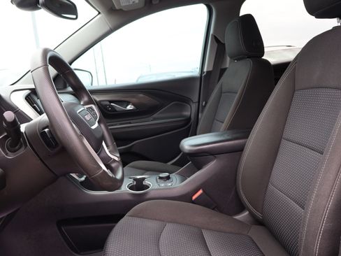 Used 2022 GMC Terrain SLE w/ Driver Convenience Package FWD image 21