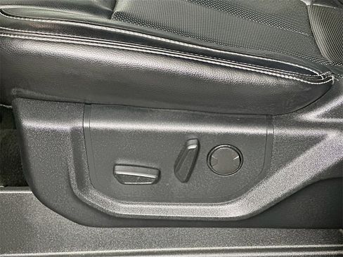 Used 2019 Ford F150 Lariat w/ Equipment Group 502A Luxury image 22