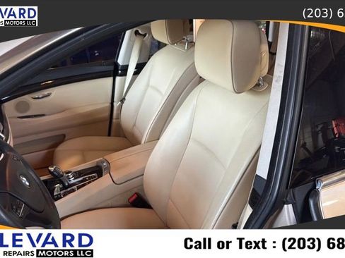 Used 2012 BMW 535i xDrive AWD/4WD image 30