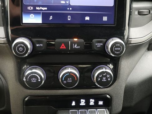 Used 2025 RAM 1500 Tradesman AWD/4WD image 24
